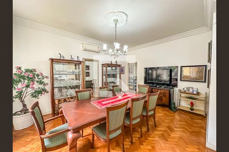 Apartamento à venda com 240m², 3 quartos e 1 vagaCopa