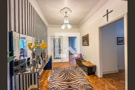 Apartamento à venda com 240m², 3 quartos e 1 vagaSala