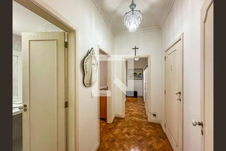 Apartamento à venda com 240m², 3 quartos e 1 vagaCorredor