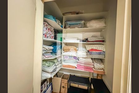 Apartamento à venda com 240m², 3 quartos e 1 vagaDepósito 