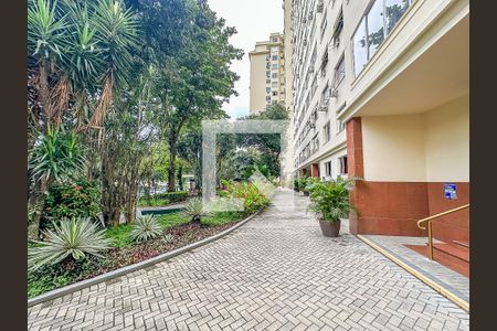 Apartamento à venda com 240m², 3 quartos e 1 vagaÁrea comum - Plaquinha 