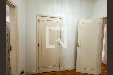 Apartamento à venda com 240m², 3 quartos e 1 vagaCorredor