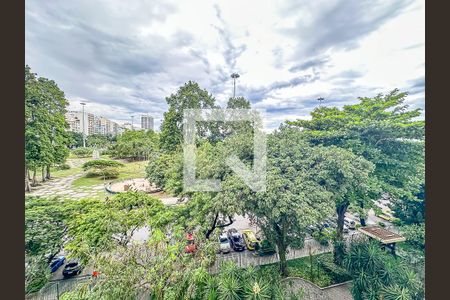 Apartamento à venda com 240m², 3 quartos e 1 vagaSala - Vista