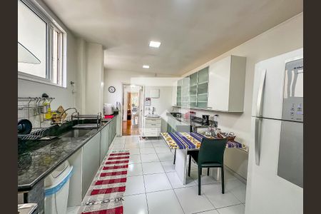 Apartamento à venda com 240m², 3 quartos e 1 vagaCozinha