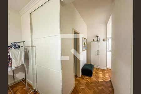 Apartamento à venda com 240m², 3 quartos e 1 vagaSuíte