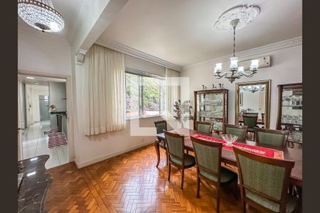 Apartamento à venda com 240m², 3 quartos e 1 vagaCopa