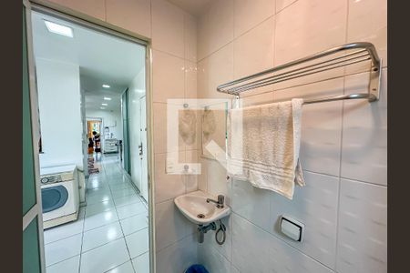 Apartamento à venda com 240m², 3 quartos e 1 vagaBanheiro de Serviço