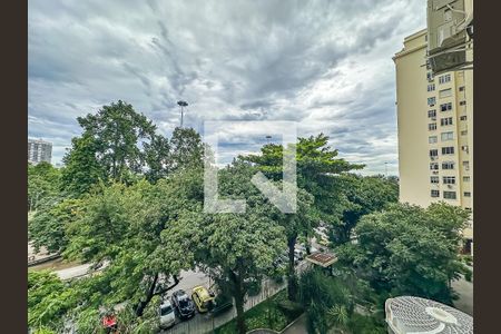 Apartamento à venda com 240m², 3 quartos e 1 vagaSala - Vista