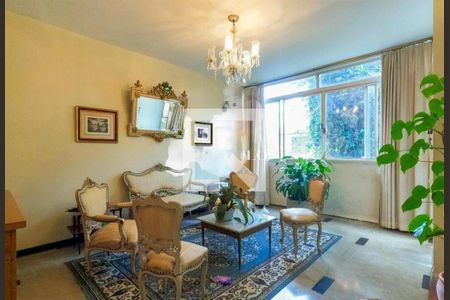 Casa à venda com 4 quartos, 400m² em Chácara Tatuapé, São Paulo