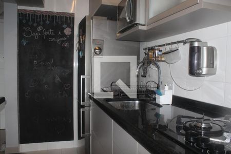 Apartamento à venda com 49m², 1 quarto e 2 vagasCozinha