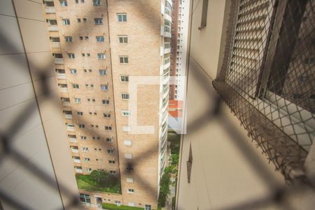 Apartamento para alugar com 96m², 4 quartos e 3 vagasVista