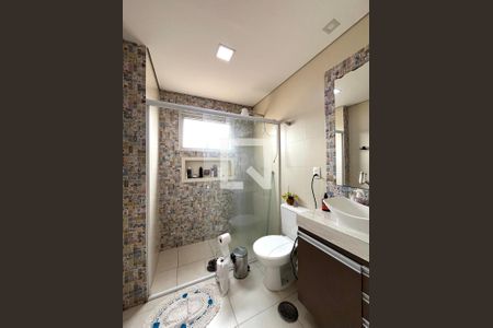 Apartamento à venda com 70m², 3 quartos e 2 vagasBanheiro da Suíte