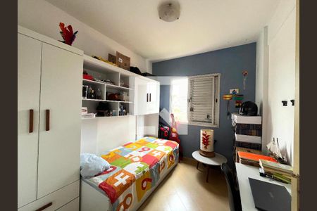 Apartamento à venda com 70m², 3 quartos e 2 vagasQuarto 3