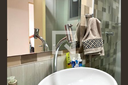 Apartamento à venda com 70m², 3 quartos e 2 vagasBanheiro Corredor