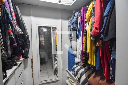 Casa à venda com 765m², 4 quartos e 5 vagasSuíte