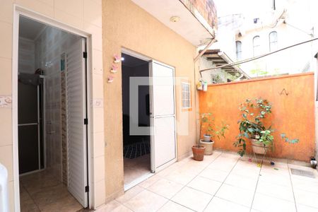 Casa à venda com 104m², 2 quartos e 1 vagaÁrea de Serviço