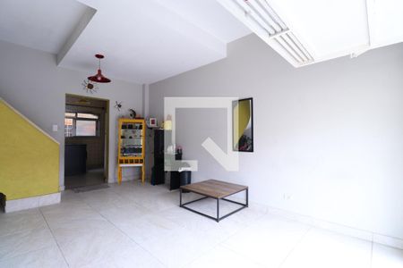 Casa à venda com 104m², 2 quartos e 1 vagaGaragem