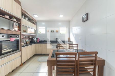 Casa de condomínio à venda com 100m², 2 quartos e 2 vagasCozinha