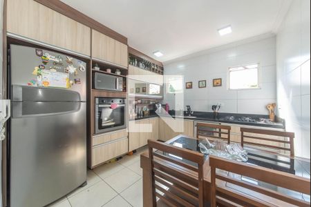 Casa de condomínio à venda com 100m², 2 quartos e 2 vagasCozinha