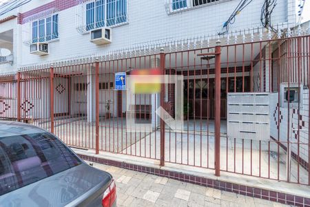Apartamento à venda com 76m², 2 quartos e 1 vagaFachada da Entrada