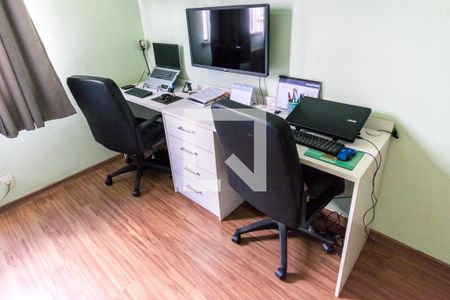 Apartamento à venda com 76m², 2 quartos e 1 vagaQuarto 2 