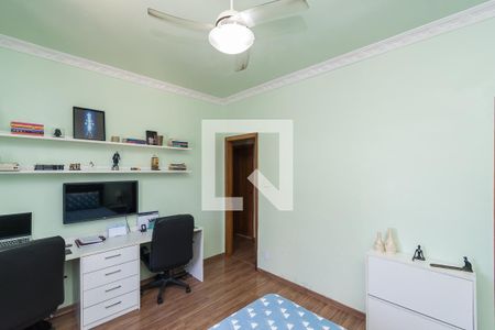 Apartamento à venda com 76m², 2 quartos e 1 vagaQuarto 2