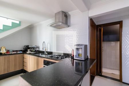 Casa à venda com 200m², 3 quartos e 2 vagas Casa à venda com 200m², 3 quartos e 2 vagasCozinha