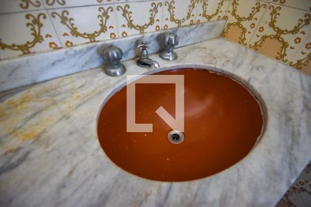 Casa de condomínio à venda com 70m², 2 quartos e 2 vagasBanheiro