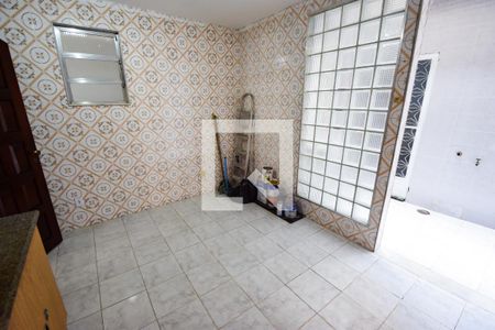 Casa de condomínio à venda com 70m², 2 quartos e 2 vagasCozinha