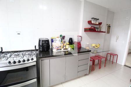 Apartamento para alugar com 170m², 4 quartos e 2 vagasCozinha