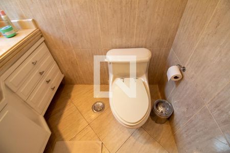 Casa para alugar com 762m², 7 quartos e 4 vagasBanheiro da Suíte 1