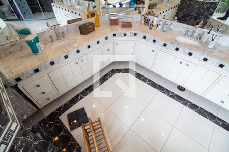 Casa para alugar com 762m², 7 quartos e 4 vagasBanheiro da Suíte 4