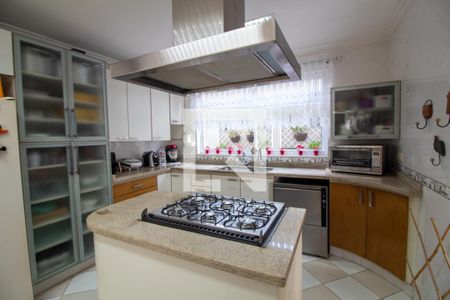 Casa para alugar com 762m², 7 quartos e 4 vagasCozinha