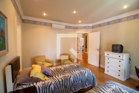 Casa para alugar com 762m², 7 quartos e 4 vagasSuíte 1