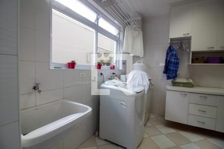 Casa para alugar com 762m², 7 quartos e 4 vagasÁrea de Serviço