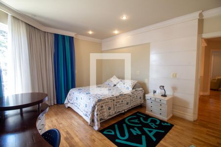 Casa para alugar com 762m², 7 quartos e 4 vagasSuíte 2