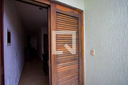 Casa à venda com 500m², 2 quartos e 5 vagasVaranda do corredor