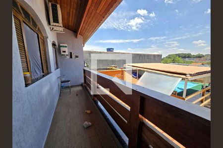 Casa à venda com 270m², 3 quartos e 6 vagasSacada