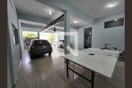 Casa à venda com 270m², 3 quartos e 6 vagasGaragem