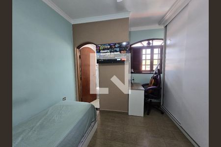 Casa à venda com 270m², 3 quartos e 6 vagasQuarto