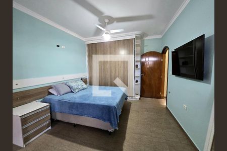 Casa à venda com 270m², 3 quartos e 6 vagasQuarto