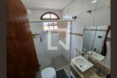 Casa à venda com 270m², 3 quartos e 6 vagasBanheiro
