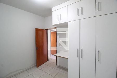 Quarto 1 de casa de condomínio para alugar com 2 quartos, 94m² em Minas Gerais, Uberlândia