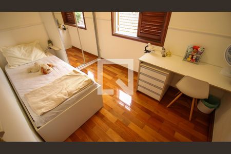 Casa à venda com 300m², 4 quartos e 6 vagasQuarto 1