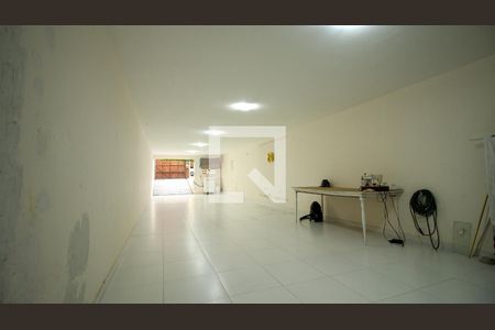 Casa à venda com 300m², 4 quartos e 6 vagasGaragem