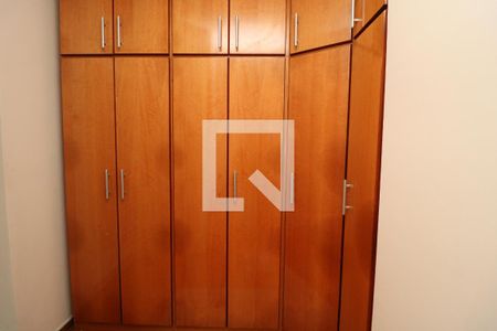 Casa à venda com 300m², 4 quartos e 6 vagasCloset Suíte