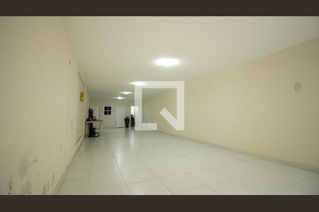 Casa à venda com 300m², 4 quartos e 6 vagasGaragem