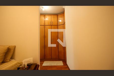 Casa à venda com 300m², 4 quartos e 6 vagasQuarto Suíte