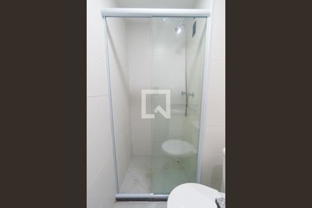 Apartamento à venda com 40m², 2 quartos e sem vaga Apartamento à venda com 40m², 2 quartos e sem vagaBanheiro