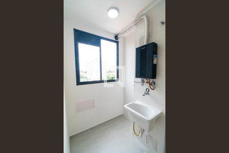 Apartamento à venda com 40m², 2 quartos e sem vaga Apartamento à venda com 40m², 2 quartos e sem vagaCozinha e Área de Serviço